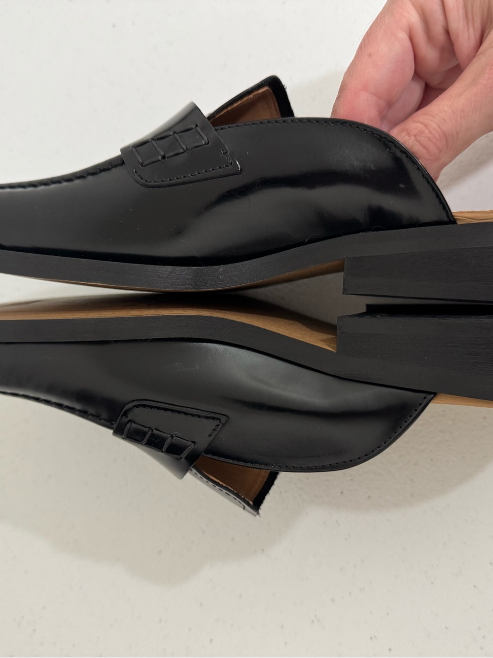 EUC ALOHAS Alfred Black Leather Mule Loafer Women's 38 US 7-7.5 Square Toe - Picture 9 of 12
